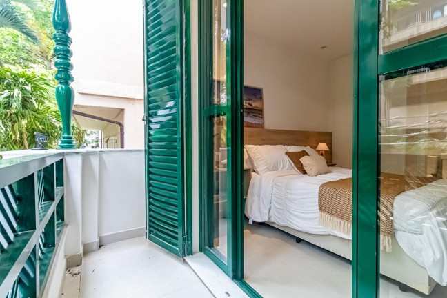 Imagem Apartamento com 1 Quarto à Venda, 32 m² em Copacabana - Niterói