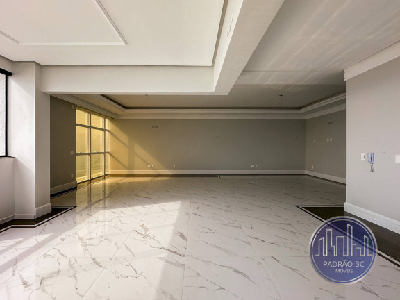 Apartamento com 4 Quartos à Venda, 217 m² em Centro - Itapema