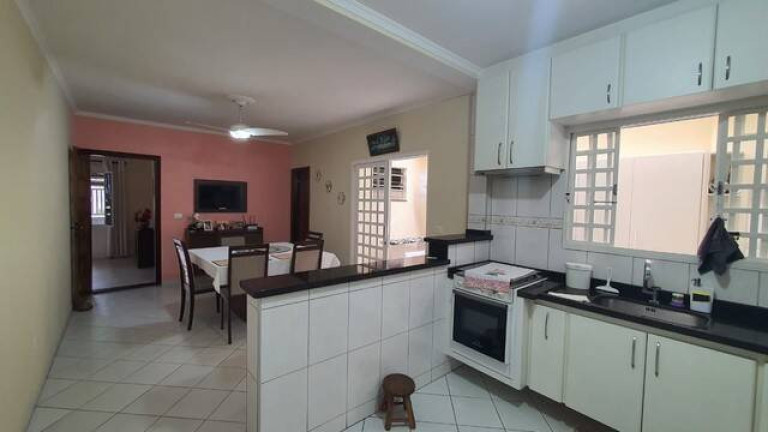 Imagem Casa com 3 Quartos à Venda, 275 m² em Jardim Ismênia - São José Dos Campos
