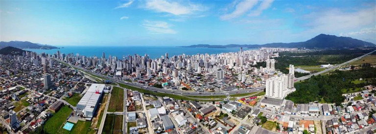 Imagem Apartamento com 3 Quartos à Venda, 115 m² em Meia Praia - Itapema