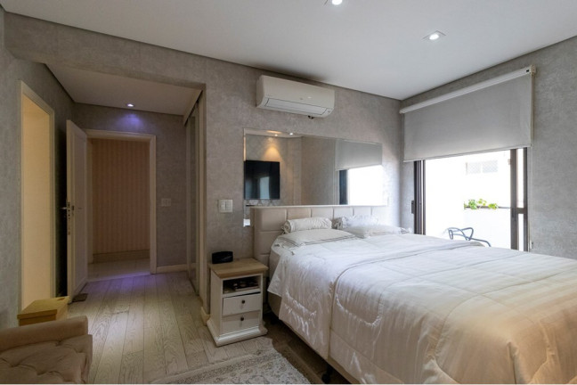 Imagem Apartamento com 4 Quartos à Venda, 258 m² em Cambuci - São Paulo