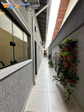 Imagem Casa com 3 Quartos à Venda, em Praia Grande Imagem Casa com 3 Quartos à Venda, em Praia Grande