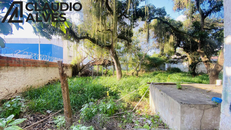 Imagem Casa com 4 Quartos à Venda, 1 m² em Centro - Feira De Santana Imagem Casa com 4 Quartos à Venda, 1 m² em Centro - Feira De Santana