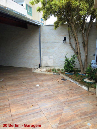 Imagem Casa com 2 Quartos à Venda, 105 m² em Centro - Camboriu Imagem Casa com 2 Quartos à Venda, 105 m² em Centro - Camboriu