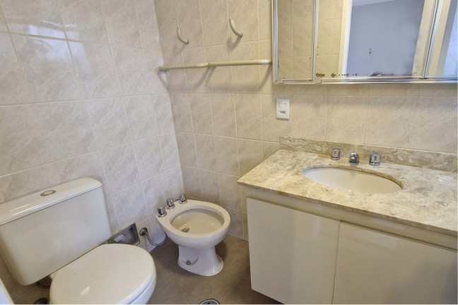 Imagem Imóvel com 4 Quartos à Venda, 122 m² em Morumbi - São Paulo Imagem Imóvel com 4 Quartos à Venda, 122 m² em Morumbi - São Paulo