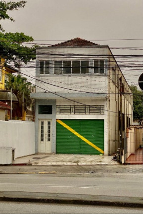 Sobrado à Venda ou Locação,  em Encruzilhada - Santos
