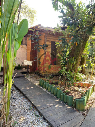 Imagem Casa com 6 Quartos à Venda, 300 m² em Barra Da Lagoa - Ubatuba Imagem Casa com 6 Quartos à Venda, 300 m² em Barra Da Lagoa - Ubatuba