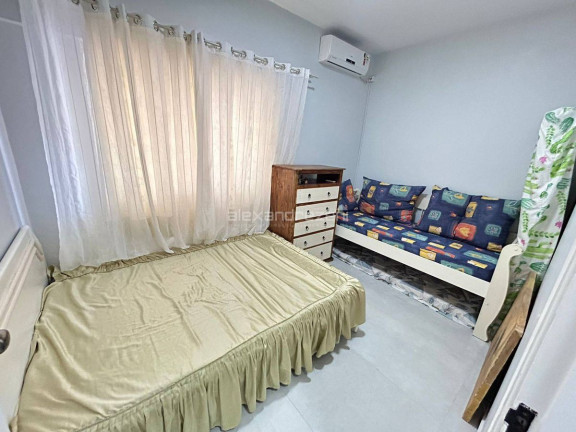 Imagem Sobrado com 3 Quartos para Temporada, em Bombas - Bombinhas Imagem Sobrado com 3 Quartos para Temporada, em Bombas - Bombinhas