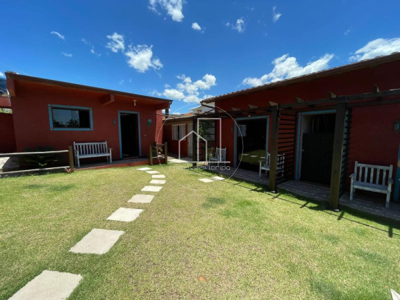 Imagem Edifício Residencial com 7 Quartos à Venda, 290 m² em Vila Esperança - Imbituba Imagem Edifício Residencial com 7 Quartos à Venda, 290 m² em Vila Esperança - Imbituba