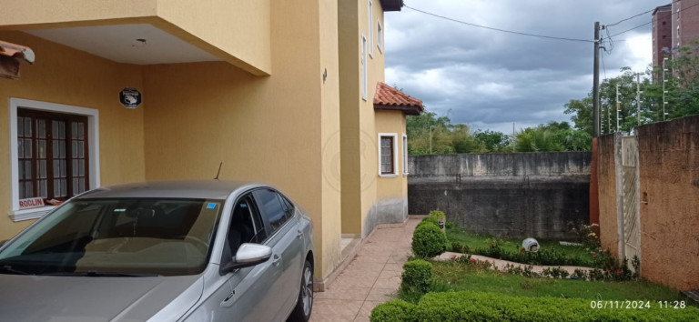 Imagem Casa com 3 Quartos à Venda, 175 m² em Centro - Jacareí Imagem Casa com 3 Quartos à Venda, 175 m² em Centro - Jacareí