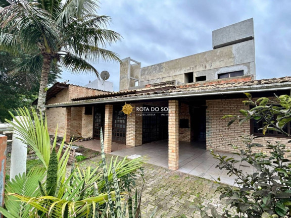 Casa com 3 Quartos à Venda, 100 m² em José Amândio - Bombinhas