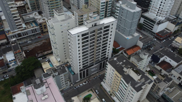 Apartamento com 3 Quartos à Venda, 112 m² em Meia Praia - Itapema