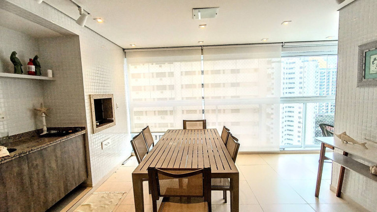 Imagem Apartamento com 3 Quartos à Venda, 115 m² em Pitangueiras - Guarujá Imagem Apartamento com 3 Quartos à Venda, 115 m² em Pitangueiras - Guarujá
