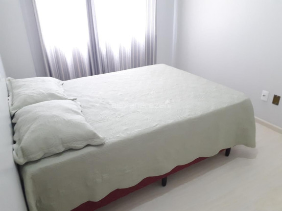 Imagem Apartamento com 2 Quartos à Venda, 75 m² em Bombas - Bombinhas