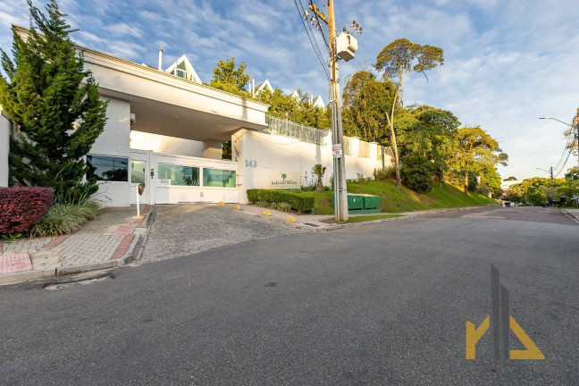 Imagem Casa com 4 Quartos à Venda, 278 m² em Santo Inácio - Curitiba