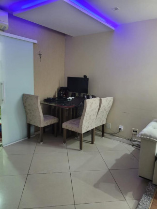 Imagem Casa com 2 Quartos à Venda, 90 m² em Curicica - Rio De Janeiro Imagem Casa com 2 Quartos à Venda, 90 m² em Curicica - Rio De Janeiro