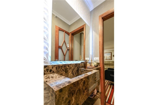 Imagem Casa com 3 Quartos à Venda, 215 m² em Vila Mariana - São Paulo Imagem Casa com 3 Quartos à Venda, 215 m² em Vila Mariana - São Paulo
