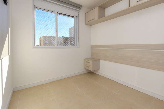 Imagem Apartamento com 2 Quartos à Venda, 58 m² em Vila Nova - Porto Alegre