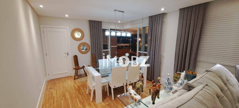 Imagem Imóvel com 3 Quartos à Venda, 141 m² em Vila Suzana - São Paulo