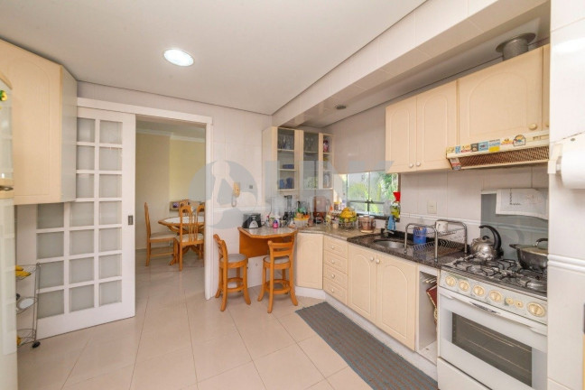 Imagem Apartamento com 3 Quartos à Venda, 170 m² em Jardim Itu - Porto Alegre Imagem Apartamento com 3 Quartos à Venda, 170 m² em Jardim Itu - Porto Alegre