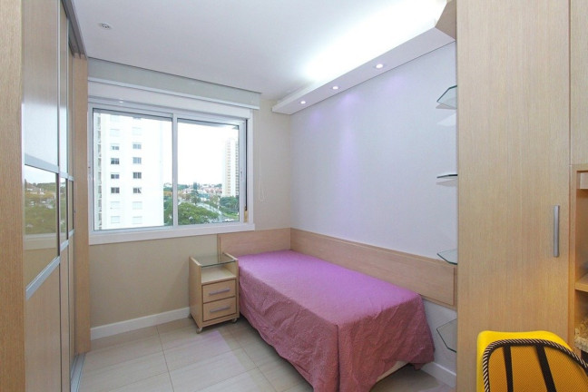Imagem Imóvel com 3 Quartos à Venda, 167 m² em Jardim Europa - Porto Alegre Imagem Imóvel com 3 Quartos à Venda, 167 m² em Jardim Europa - Porto Alegre