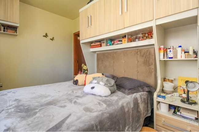 Imagem Apartamento com 3 Quartos à Venda, 77 m² em Teresópolis - Porto Alegre