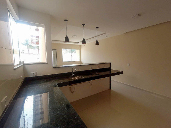 Imagem Casa com 3 Quartos à Venda, 87 m² em Praia De Itaipuaçu (itaipuaçu) - Maricá Imagem Casa com 3 Quartos à Venda, 87 m² em Praia De Itaipuaçu (itaipuaçu) - Maricá