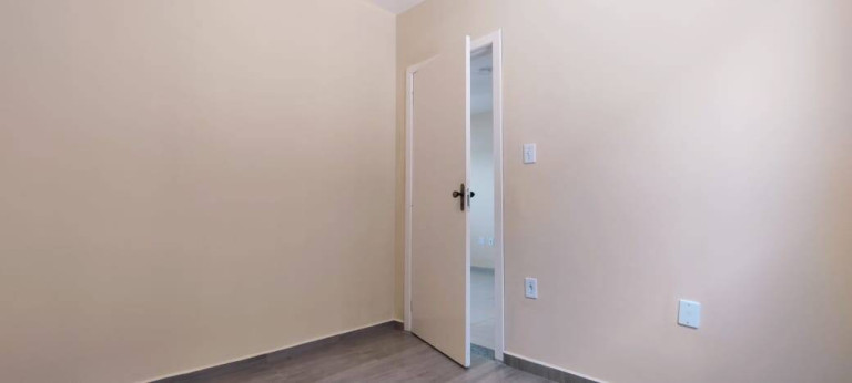 Imagem Apartamento com 2 Quartos à Venda,  em Lopes De Oliveira - Sorocaba