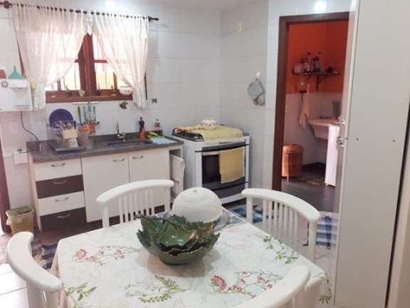 Imagem Casa com 3 Quartos à Venda, 112 m² em Cascata Guarani - Teresópolis