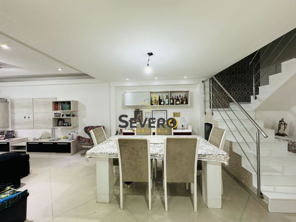 Imagem Casa com 3 Quartos à Venda, 180 m² em Centro - São Gonçalo Imagem Casa com 3 Quartos à Venda, 180 m² em Centro - São Gonçalo