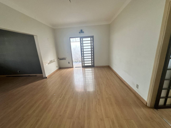 Imagem Casa com 2 Quartos para Alugar, 400 m² em Centro - Botucatu Imagem Casa com 2 Quartos para Alugar, 400 m² em Centro - Botucatu