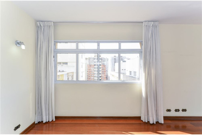 Imagem Apartamento com 3 Quartos à Venda, 210 m² em Santa Cecília - São Paulo