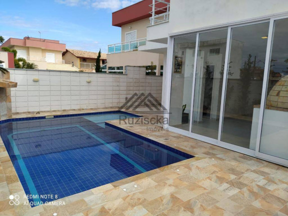 Imagem Casa com 3 Quartos à Venda, 300 m² em Jardim Guacira - Itanhaém Imagem Casa com 3 Quartos à Venda, 300 m² em Jardim Guacira - Itanhaém