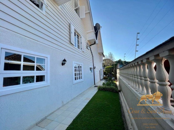 Imagem Casa com 7 Quartos à Venda, 600 m² em São Francisco - Campos Do Jordão Imagem Casa com 7 Quartos à Venda, 600 m² em São Francisco - Campos Do Jordão