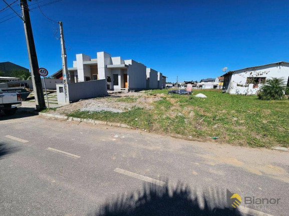 Terreno à Venda, 360 m² em Figueira - Gaspar