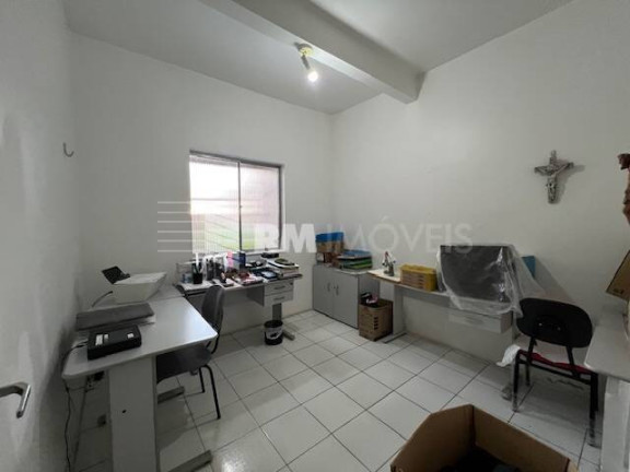 Imagem Casa com 7 Quartos à Venda, 286 m² em Nordeste De Amaralina - Salvador