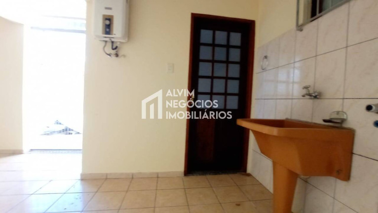 Imagem Casa com 4 Quartos à Venda, 274 m² em Santana - São José Dos Campos Imagem Casa com 4 Quartos à Venda, 274 m² em Santana - São José Dos Campos