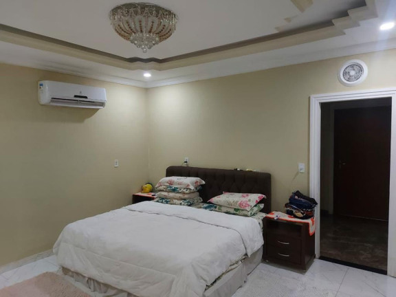 Casa com 5 Quartos à Venda, 200 m² em Colônia Terra Nova - Manaus