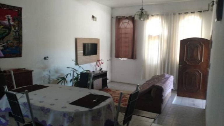 Imagem Casa com 4 Quartos à Venda, 270 m² em Parque São Jorge - Taubaté