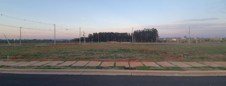 Terreno à Venda, 330 m² em Granresidence - Arapongas