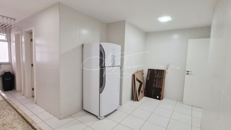 Imagem Apartamento com 3 Quartos à Venda, 146 m² em Praia Da Costa - Vila Velha Imagem Apartamento com 3 Quartos à Venda, 146 m² em Praia Da Costa - Vila Velha
