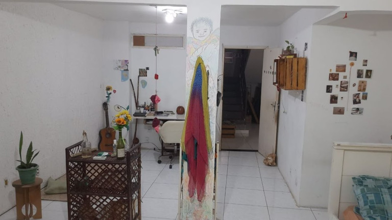 Imagem Casa com 5 Quartos à Venda, 200 m² em Federação - Salvador Imagem Casa com 5 Quartos à Venda, 200 m² em Federação - Salvador
