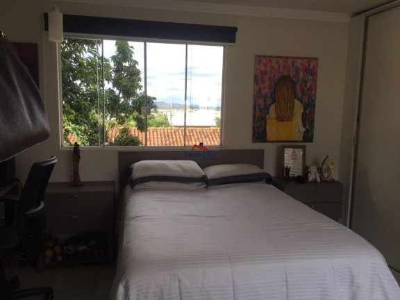Imagem Sobrado com 2 Quartos à Venda, em São João Do Rio Vermelho - Florianópolis Imagem Sobrado com 2 Quartos à Venda, em São João Do Rio Vermelho - Florianópolis