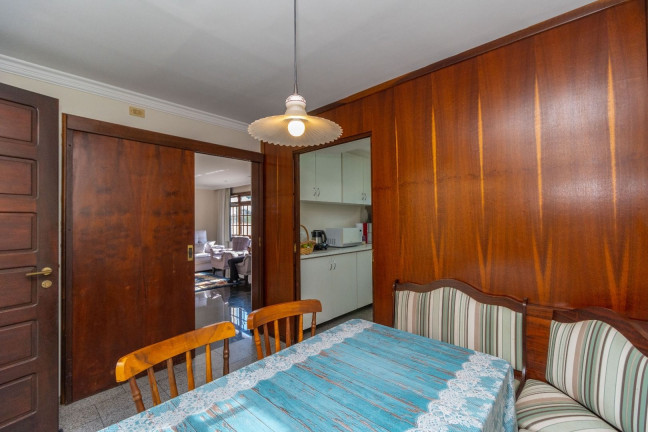 Imagem Casa com 3 Quartos à Venda, 207 m² em Jardim Social - Curitiba Imagem Casa com 3 Quartos à Venda, 207 m² em Jardim Social - Curitiba