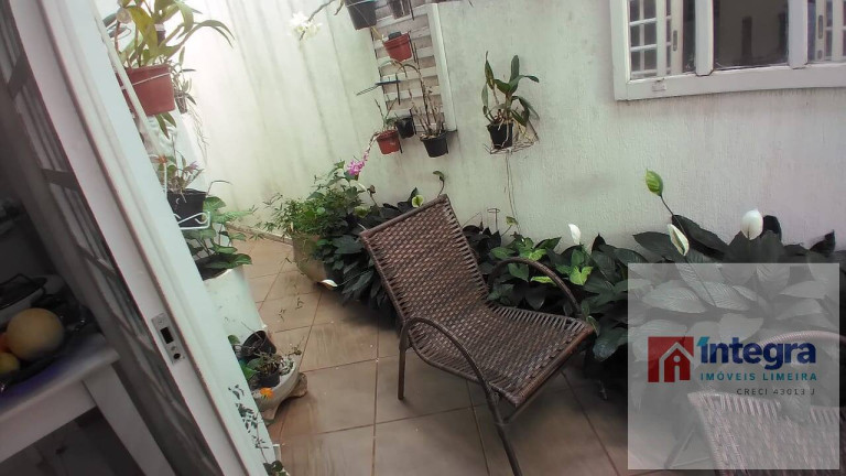Imagem Casa com 3 Quartos à Venda, 235 m² em Vila Cristóvam - Limeira Imagem Casa com 3 Quartos à Venda, 235 m² em Vila Cristóvam - Limeira