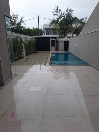 Imagem Casa com 5 Quartos à Venda, 342 m² em Barra Da Tijuca - Rio De Janeiro