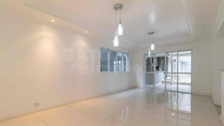 Imagem Casa com 4 Quartos à Venda, 400 m² em Alphaville - Santana De Parnaíba Imagem Casa com 4 Quartos à Venda, 400 m² em Alphaville - Santana De Parnaíba