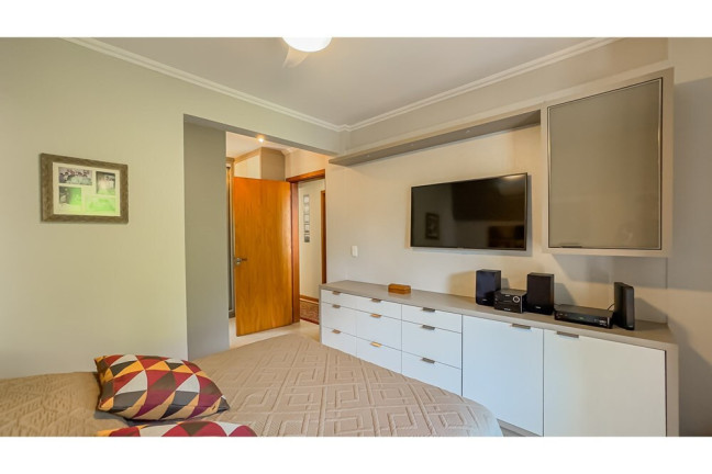 Imagem Imóvel com 2 Quartos à Venda, 100 m² em Petrópolis - Porto Alegre Imagem Imóvel com 2 Quartos à Venda, 100 m² em Petrópolis - Porto Alegre