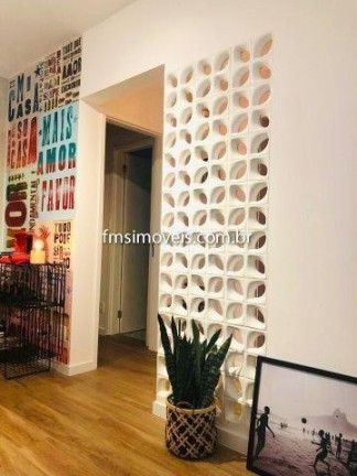 Imagem Imóvel com 2 Quartos à Venda, 65 m² em Centro - São Paulo