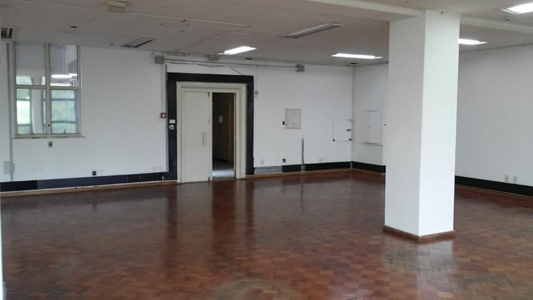 Imagem Sala Comercial à Venda, 212 m² em República - São Paulo Imagem Sala Comercial à Venda, 212 m² em República - São Paulo